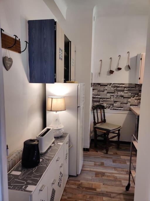 Vintage Flat On Villefranche Bay - Free Car Park Екстер'єр фото